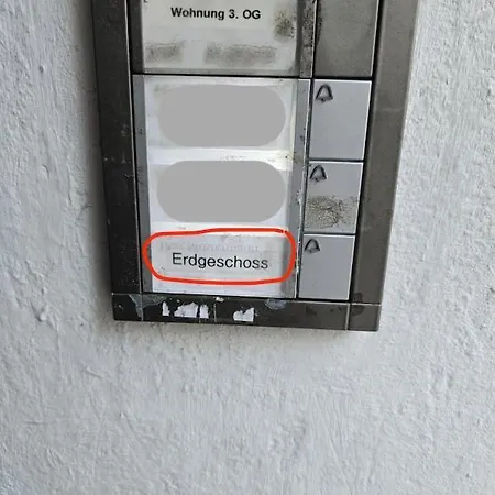 Apartment Tolles Design, Hochwertig, Vollausstattung, 3 Zimmer, Grosses Bad & Gaeste-wc, Grosse Kueche, 3 X Smart Tv, 11 Min Zum Hbf